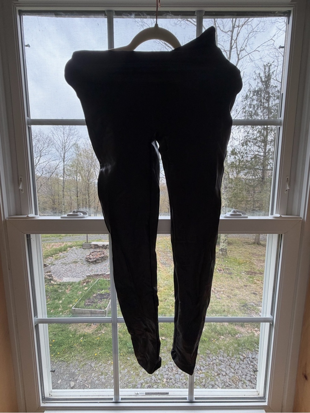 SPANX Black Faux leather Leggings size L